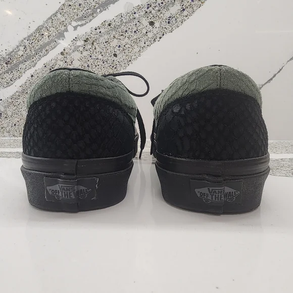 Vans x Harry Potter Slytherin Black & Green Snake Low-Top Sneakers 8.5 W / 7.5 M - Picture 7 of 10